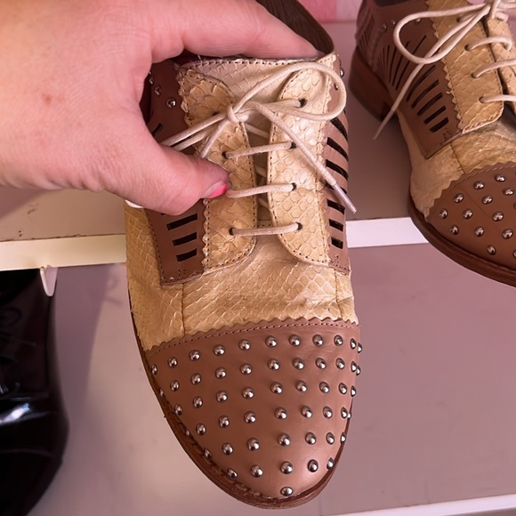 Sam Edelman lace Ups Sz 9.5 - Picture 3 of 9